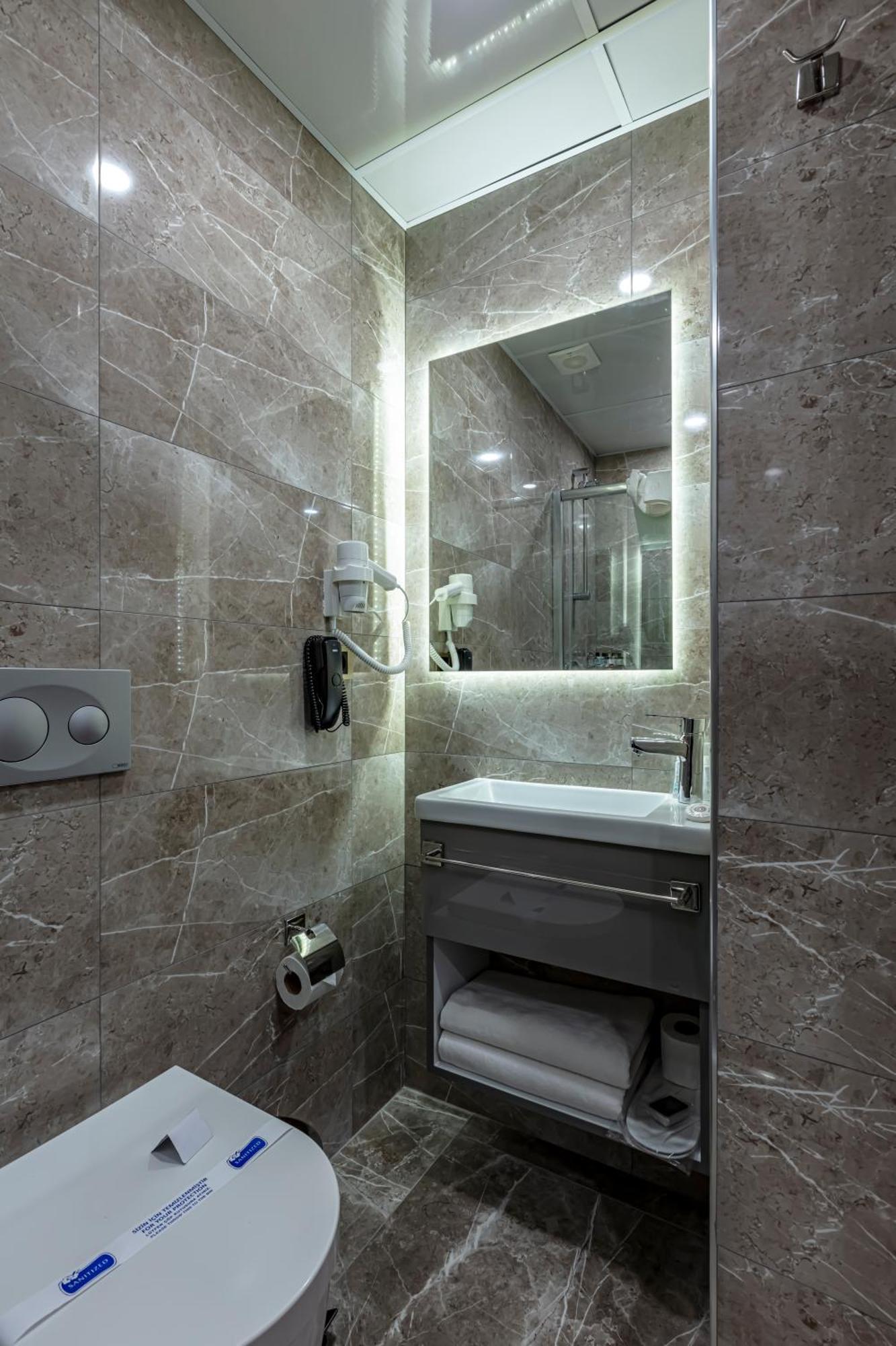 Grand Hamit By Karadayi Airport Hotel Arnavutkoy Luaran gambar
