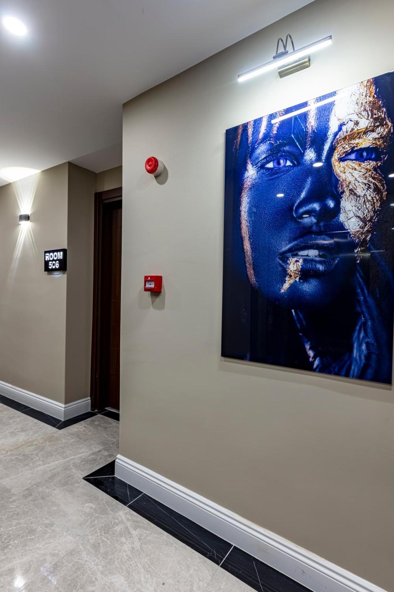 Grand Hamit By Karadayi Airport Hotel Arnavutkoy Luaran gambar