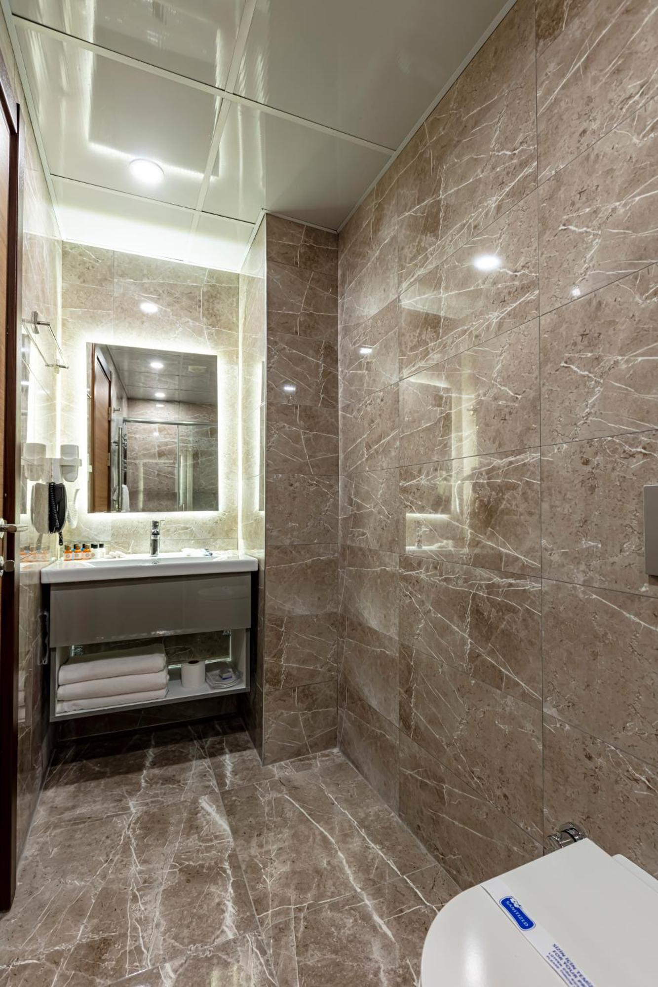 Grand Hamit By Karadayi Airport Hotel Arnavutkoy Luaran gambar