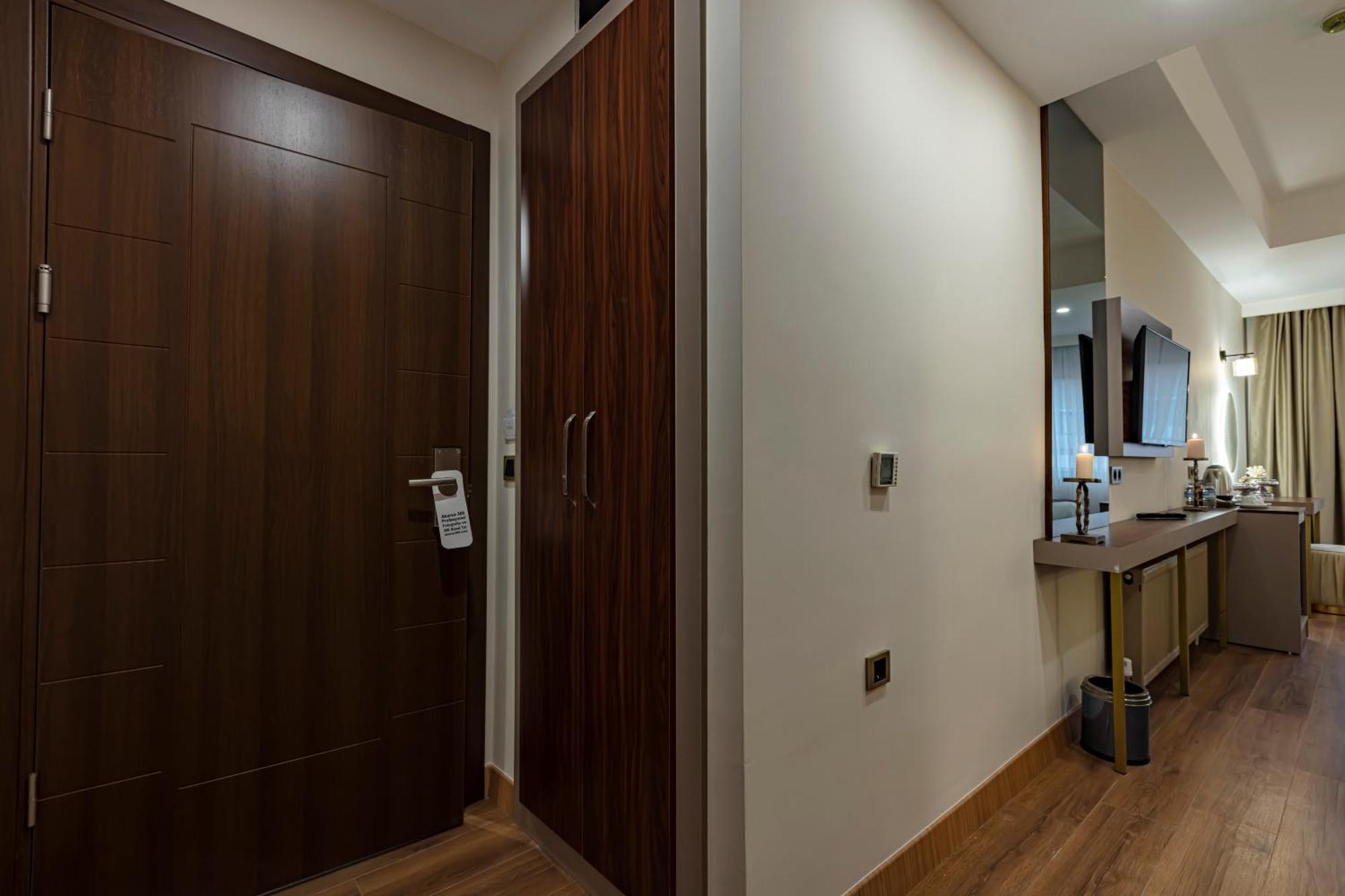 Grand Hamit By Karadayi Airport Hotel Arnavutkoy Luaran gambar